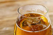 Beer Photo Pack, a Food & Drink Photo by BIOMADD (Thumbnail 3 of 5)