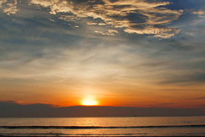 Sunset at Karon beach, a Photo by saiko3p