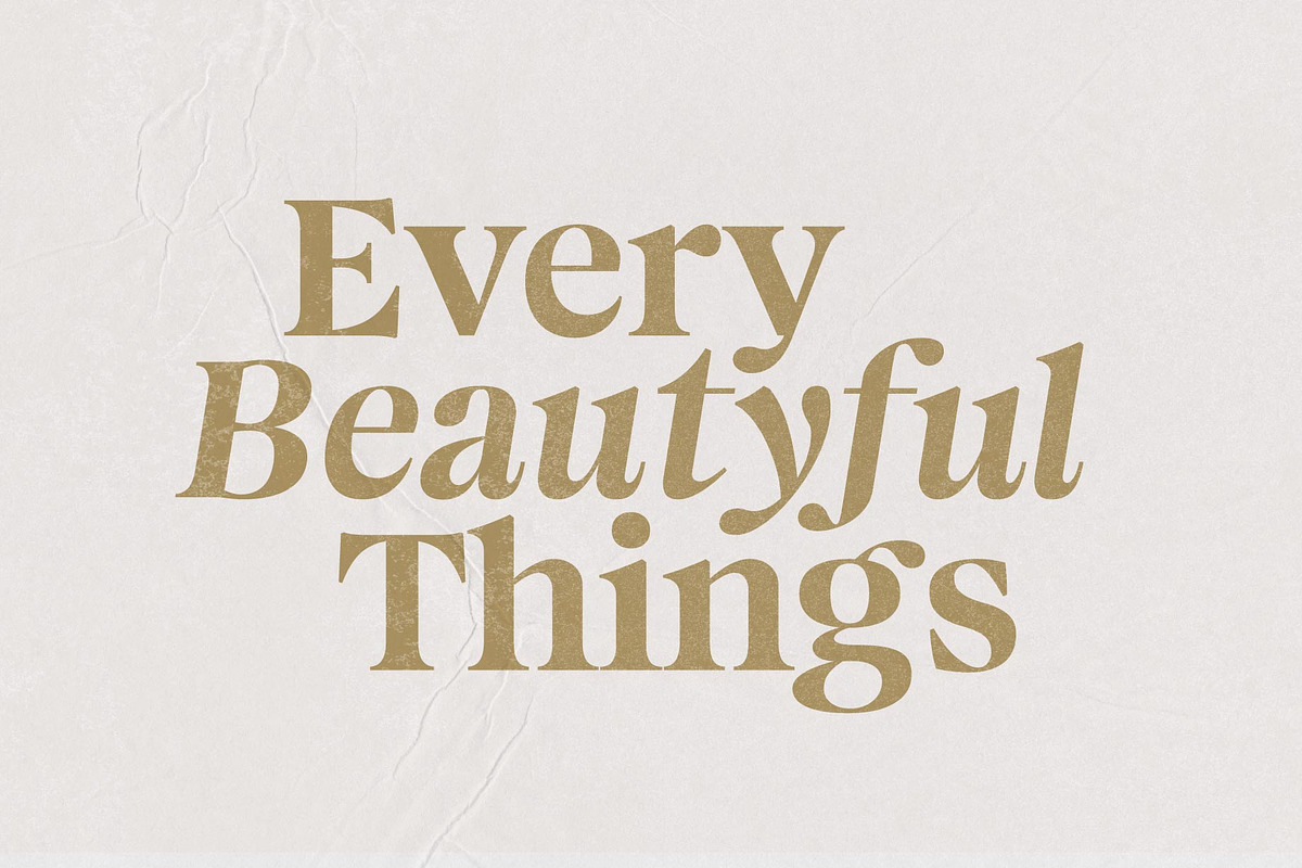Magnivera; 8 Display Serif Font, a Serif Font by Eko Bimantara (Photo 2 of 11)