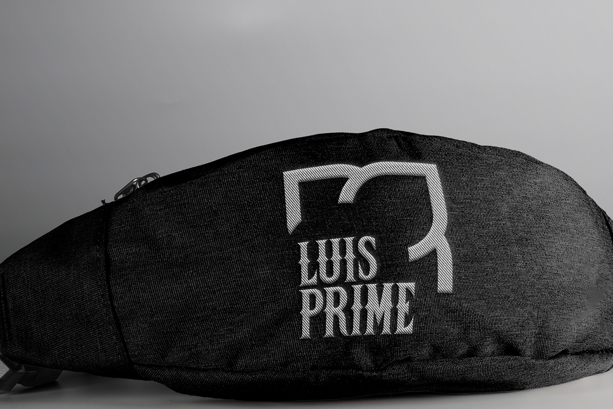 Ethiopia - Embroidery Serif BX Font, a Serif Font by overlaytemplates (Photo 3 of 5)