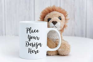 Kids white mug mockup psd cup