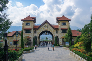 The main entrance to Ba Na Hills, a Photo by Pavel_design