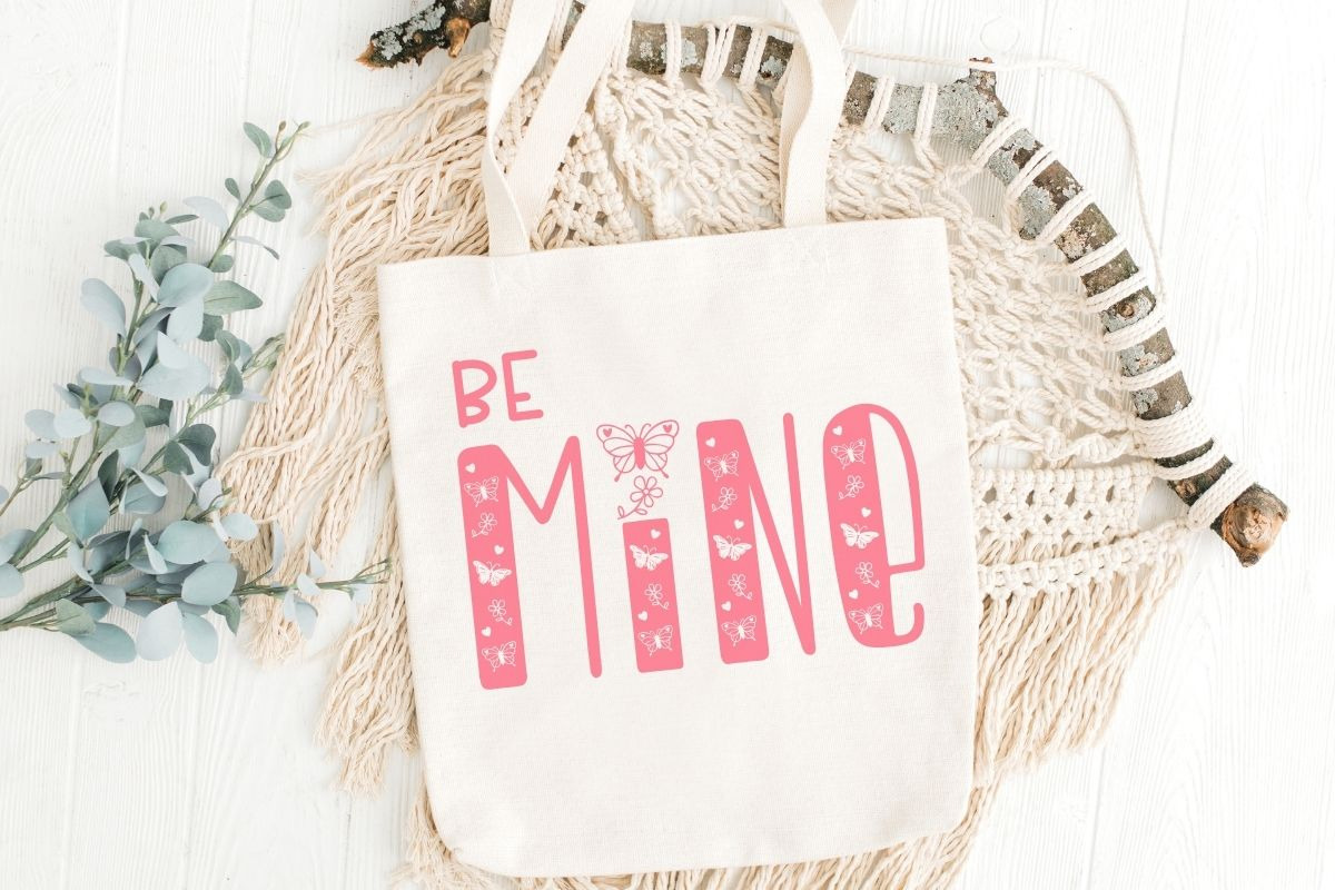 Iris - Cute Decorative Font, a Symbol Font by AnningArts (Photo 7 of 8)