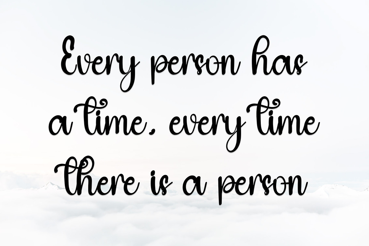 Sunday Vacation, a Handwritten Font by InermediaSTUDIO (Photo 2 of 7)