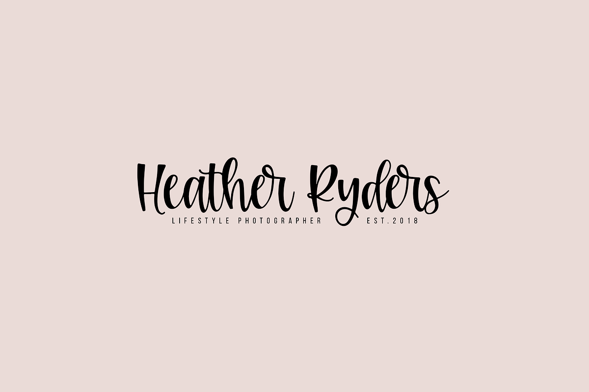 Heartwarming | A Bouncy Script Font preview 6