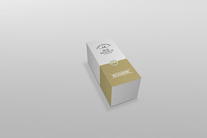 Box Mockup Thin