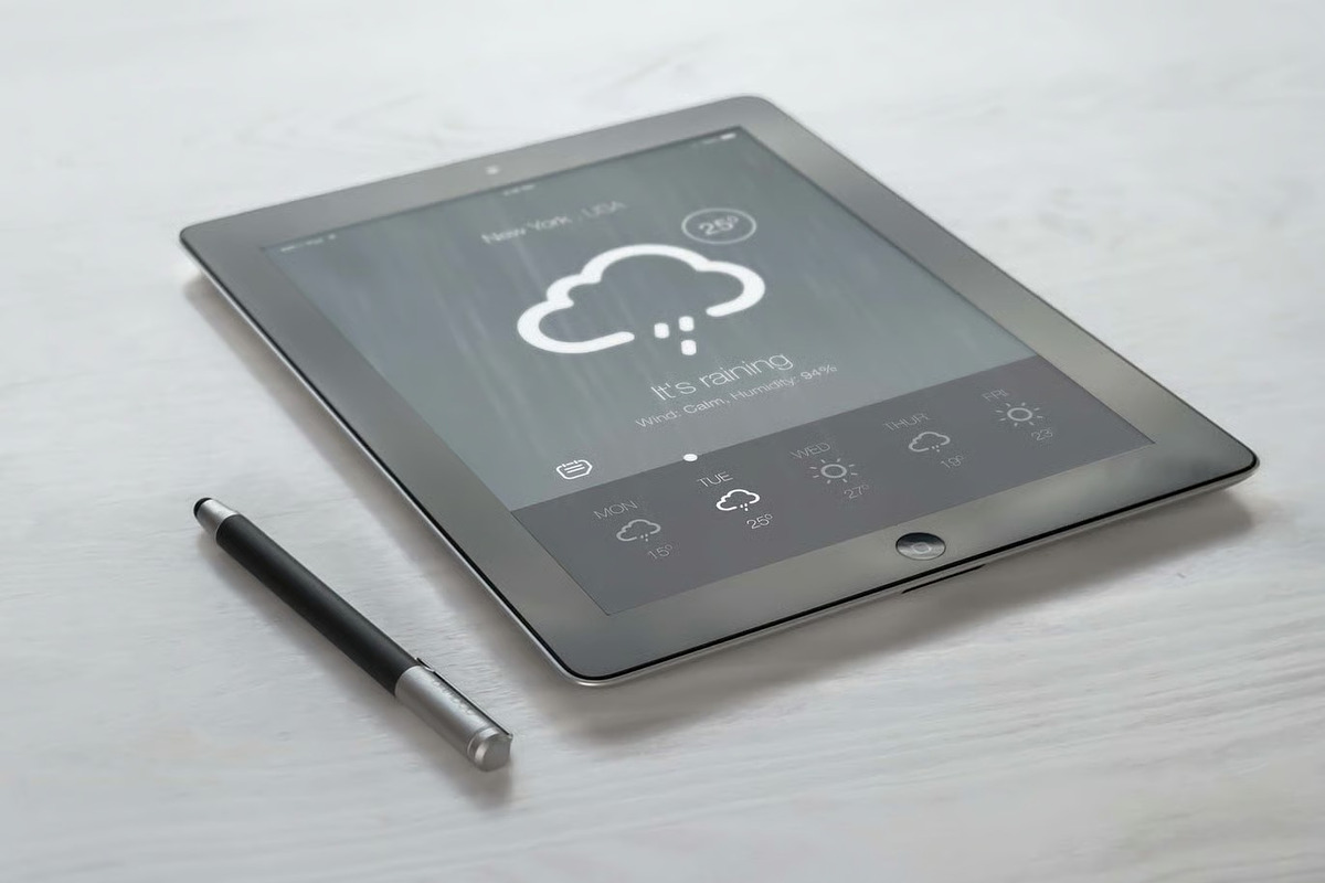 Tablet Mock-up, a Device Mockup by zippypixelstudio (Photo 8 of 16)