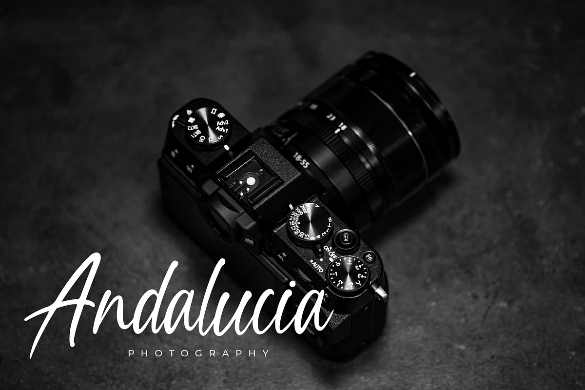 Thailand Script Font preview 3