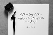 Thunderstone Handwritten Font, a Handwritten Font by UICreative (Thumbnail 2 of 11)