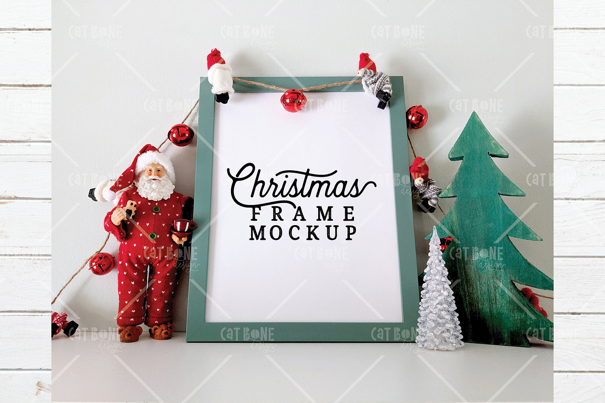 Christmas Frame Bundle 1, a Product Mockup by CatBoneDesign (Photo 16 of 18)