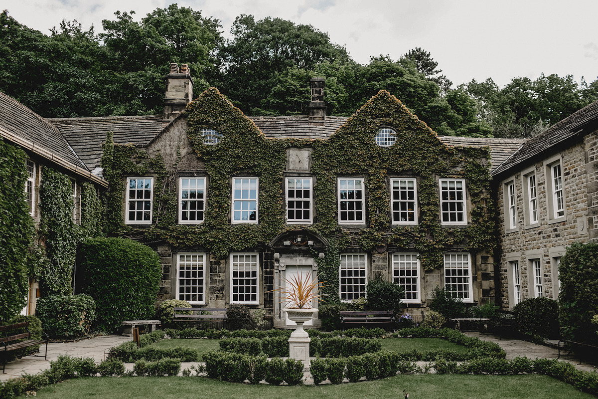 Moody presets for Lightroom + mobile preview 4