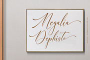 Funittey – Classy Script, a Script Font by gracetype_studio (Thumbnail 4 of 13)