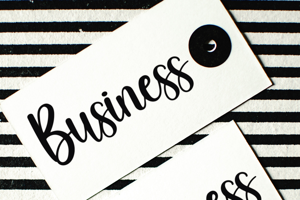 Kitchen, a Handwritten Font by InermediaSTUDIO (Photo 6 of 8)