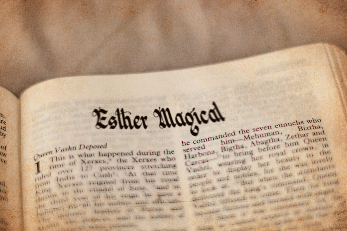 Kejddart | Blackletter Typeface, a Blackletter Font by Denustudios (Photo 9 of 12)