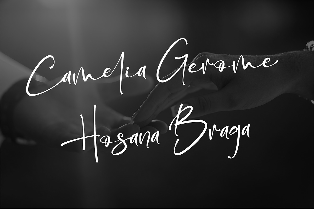 Christmas Worship, a Script Font by Letterara (Photo 5 of 10)