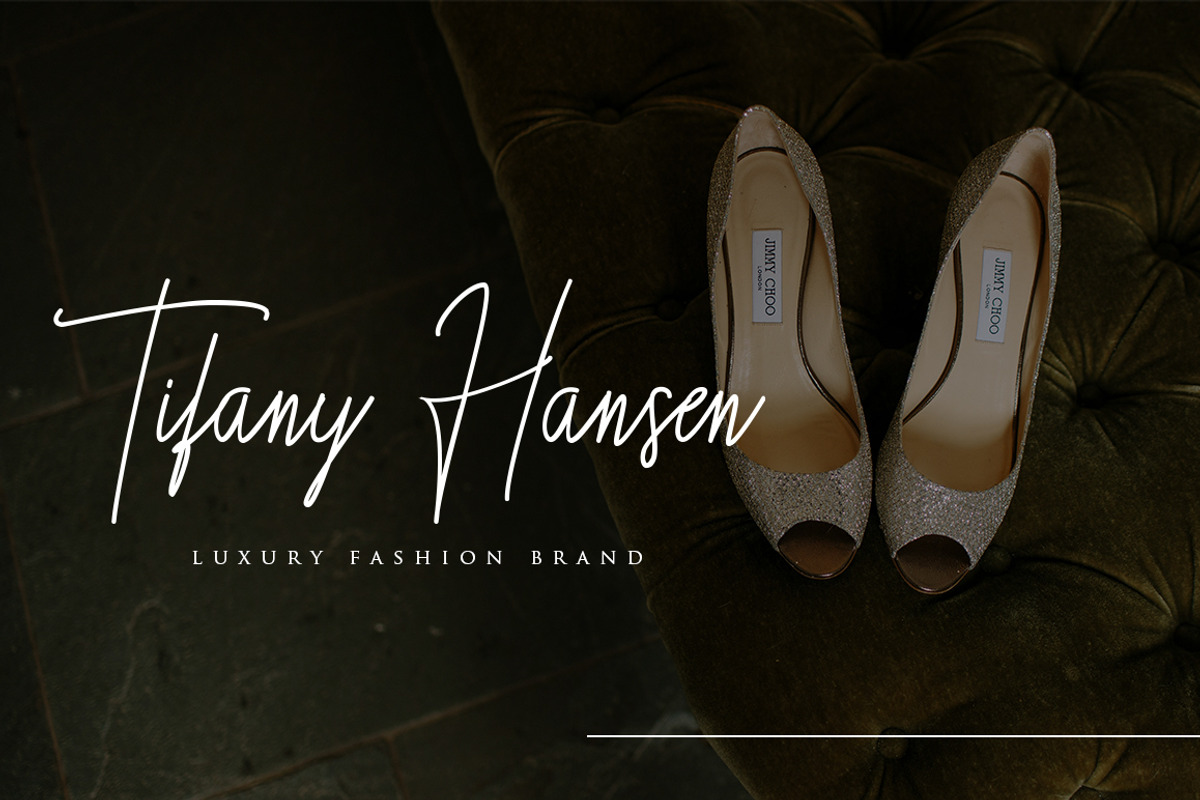 Besttones Signature Font preview 4