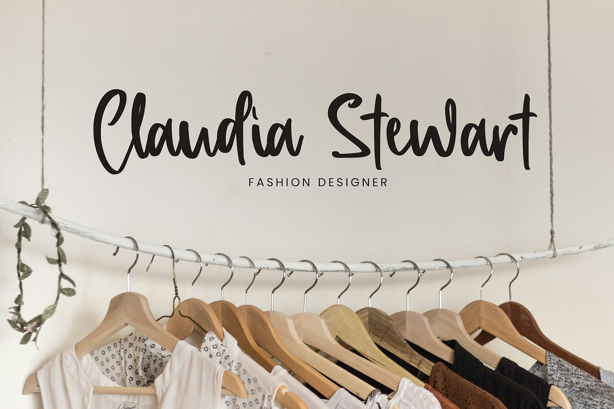 Claseva Script Font, a Script Font by Randi Irvan | Rvandtype (Photo 6 of 11)