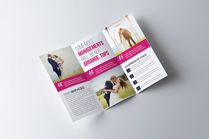 Tri Fold Mock UP Psd