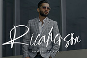 Jonester Signature Script Font, a Script Font by RantautypeStudio (Thumbnail 3 of 13)