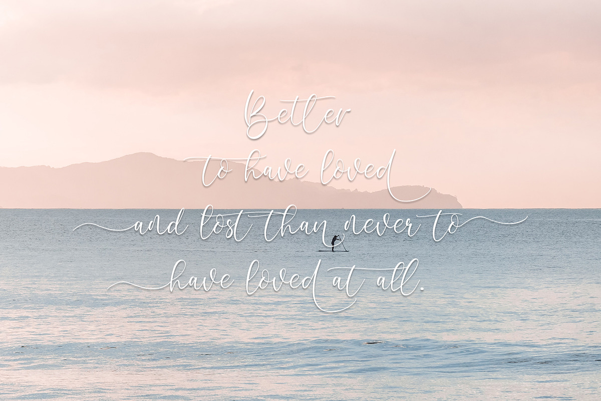 Tabasco, a Handwritten Font by Alexander Tiunov (Photo 8 of 11)