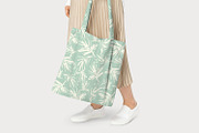 Summer Painted Palm Leaves, a Wallpaper Graphic by MalyskaStudio (Thumbnail 12 of 15)