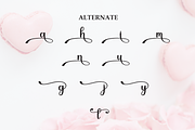 Sunday Valentine | Script Font, a Handwritten Font by Scratchones (Thumbnail 8 of 9)