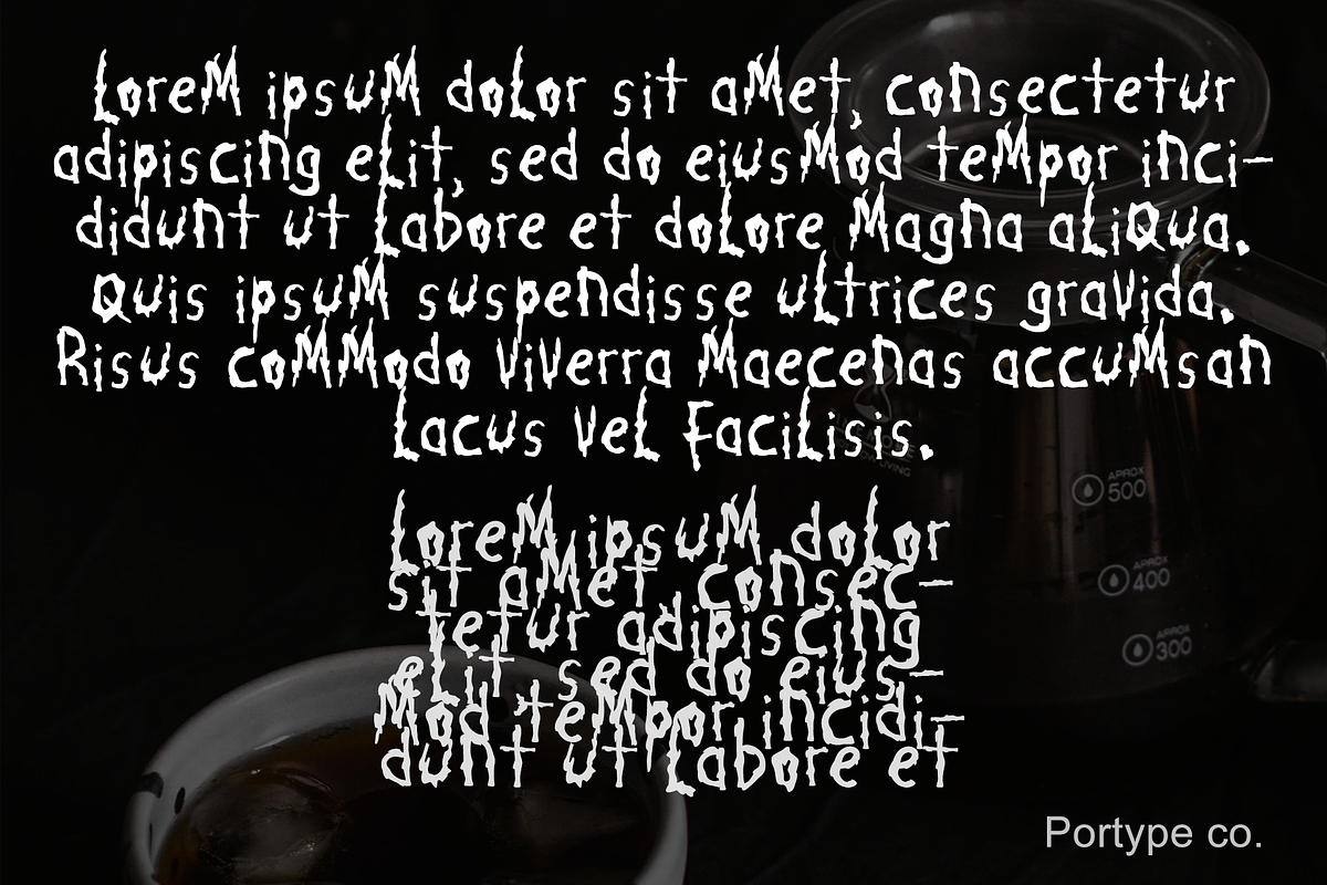 Chili peppers - Musicly, a Font by portype (Photo 4 of 5)