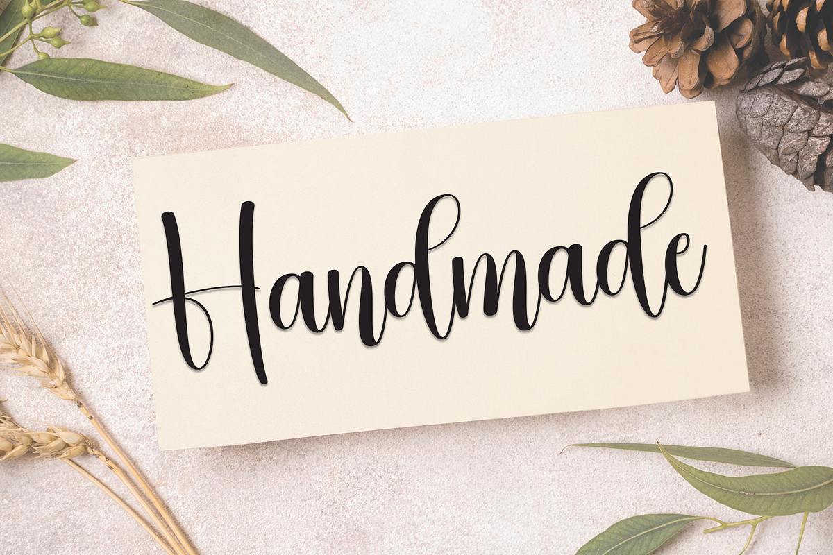 Claudy | Script Font, a Handwritten Font by Scratchones (Photo 4 of 9)