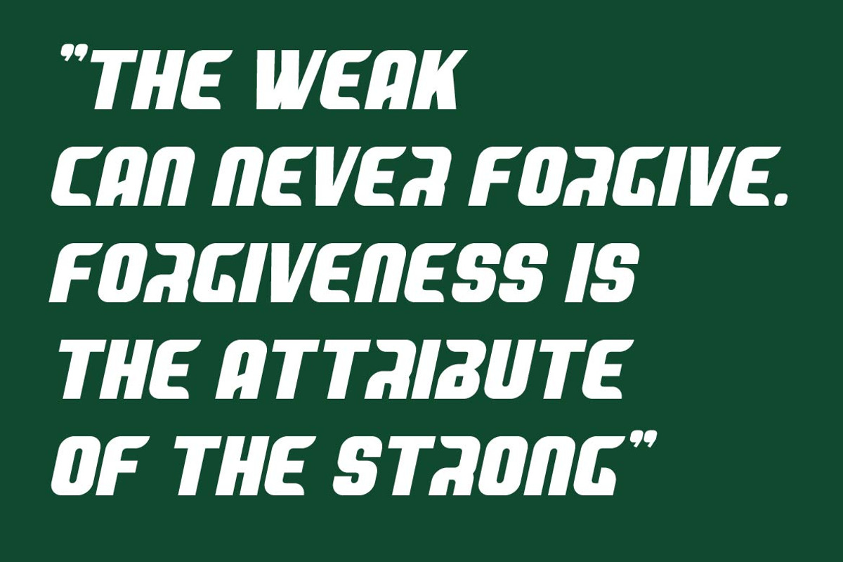 Abruc Display Font, a Sans Serif Font by Artiveko (Photo 5 of 8)