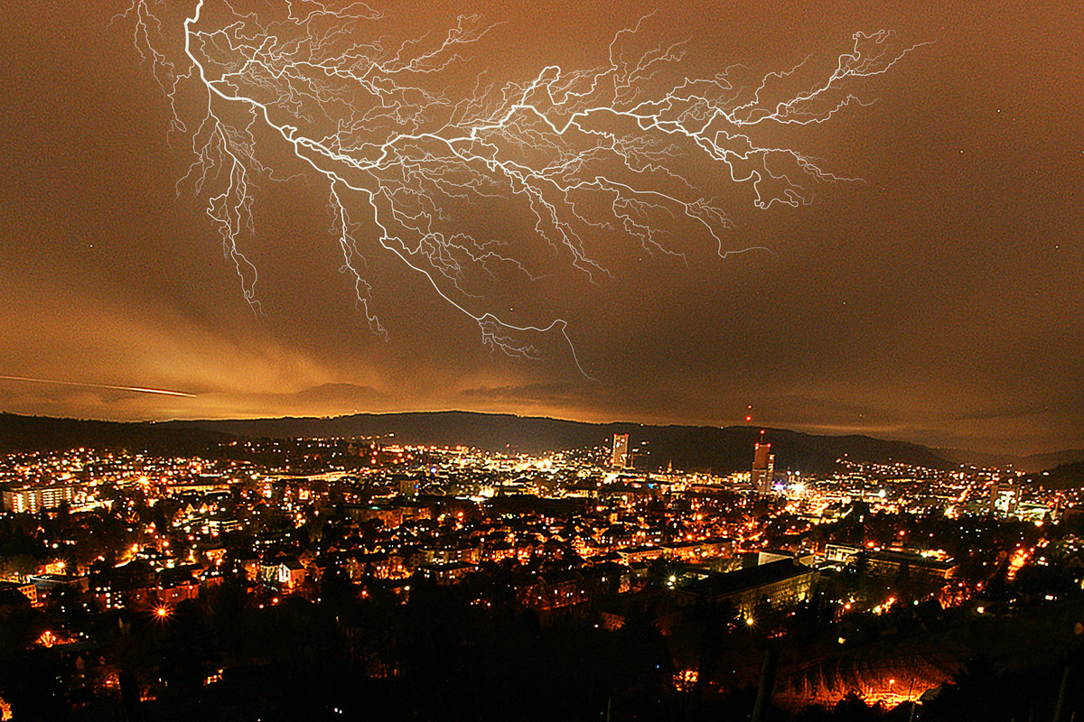 102 Lightning Brushes, a Brush Add-On by xresch (Photo 10 of 15)