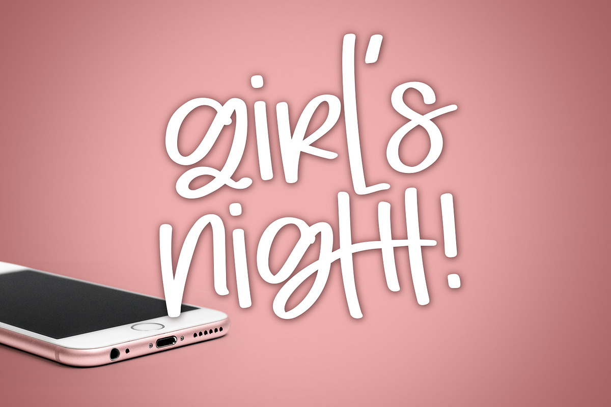 After Eight Font preview 4