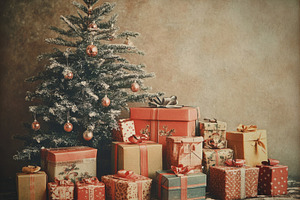 Treats by the Christmas tree, a Photo by Beautiful things