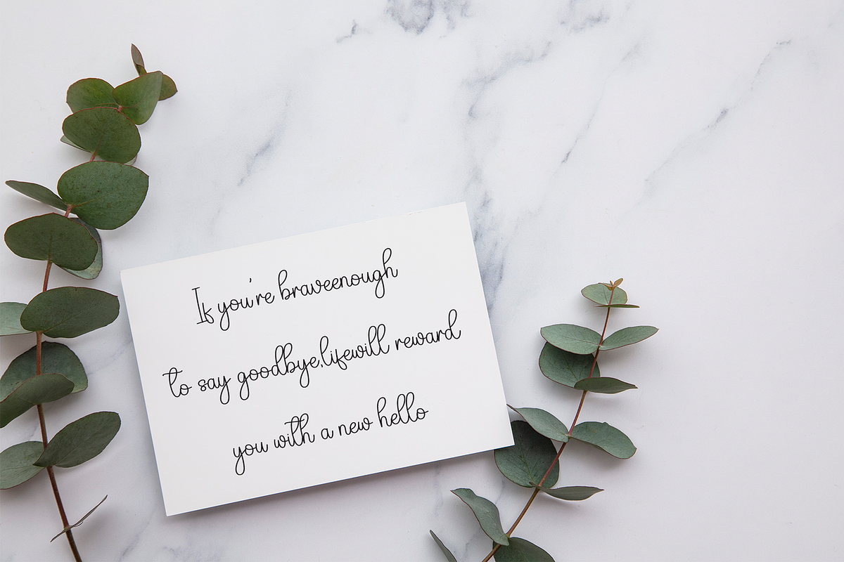 Bestie | Script Font, a Handwritten Font by Scratchones (Photo 5 of 8)