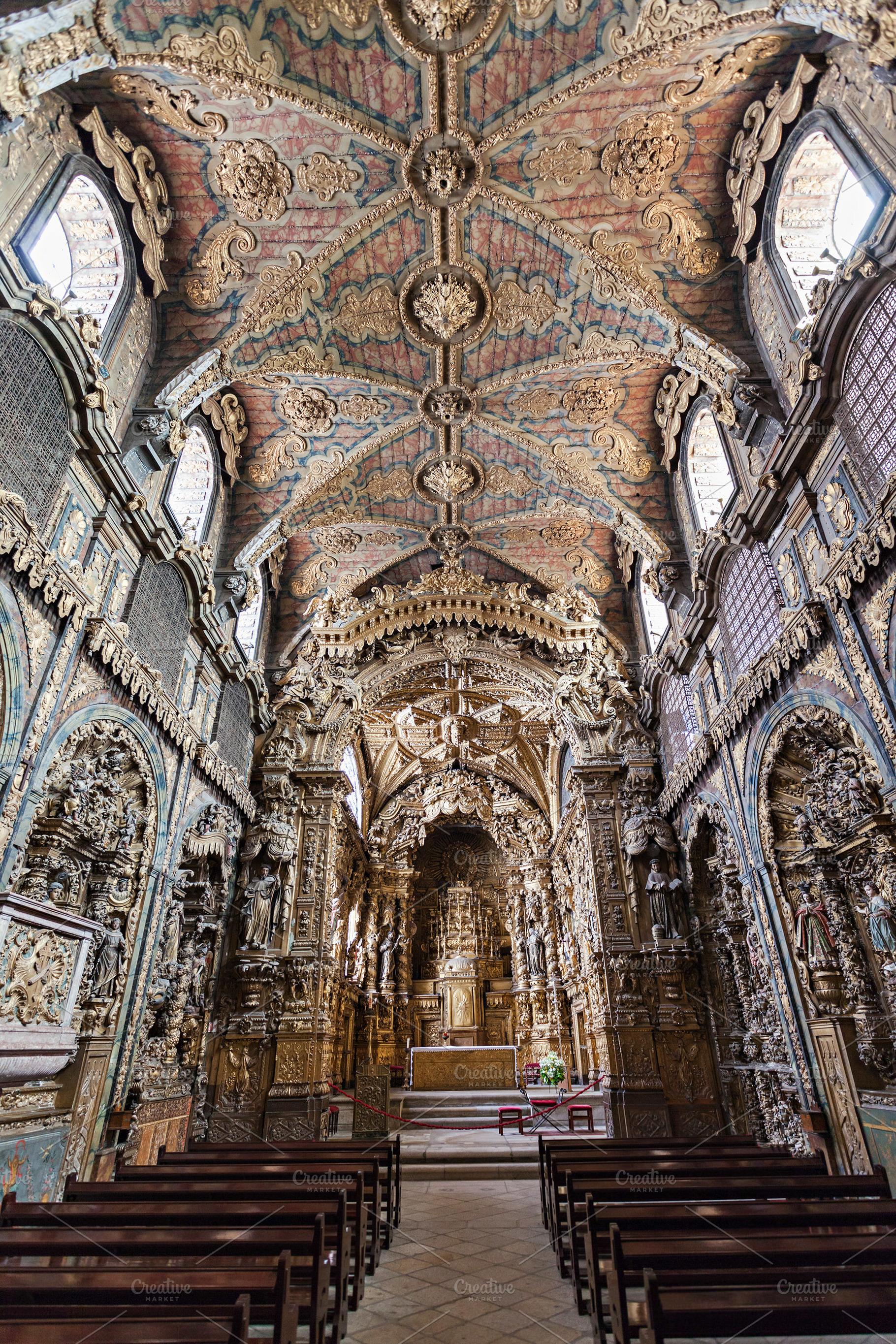 Igreja de Santa Clara, a Photo by saiko3p