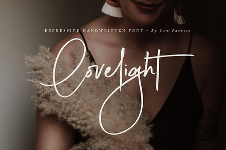 Lovelight Handwritten Font, a Script Font by Sam Parrett