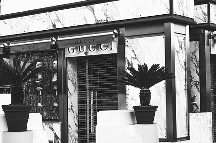 Gucci Shop fashion photos