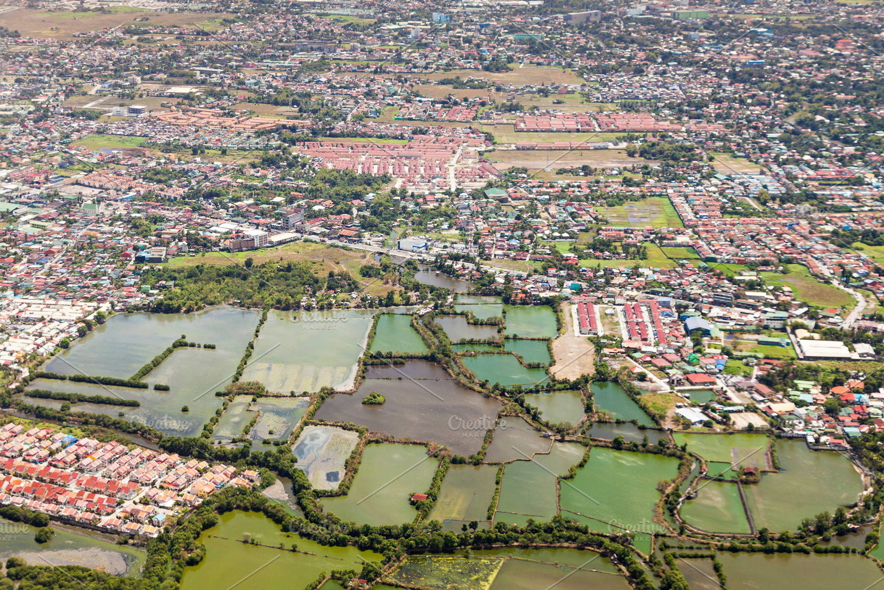 Manila suburb, a Photo by saiko3p