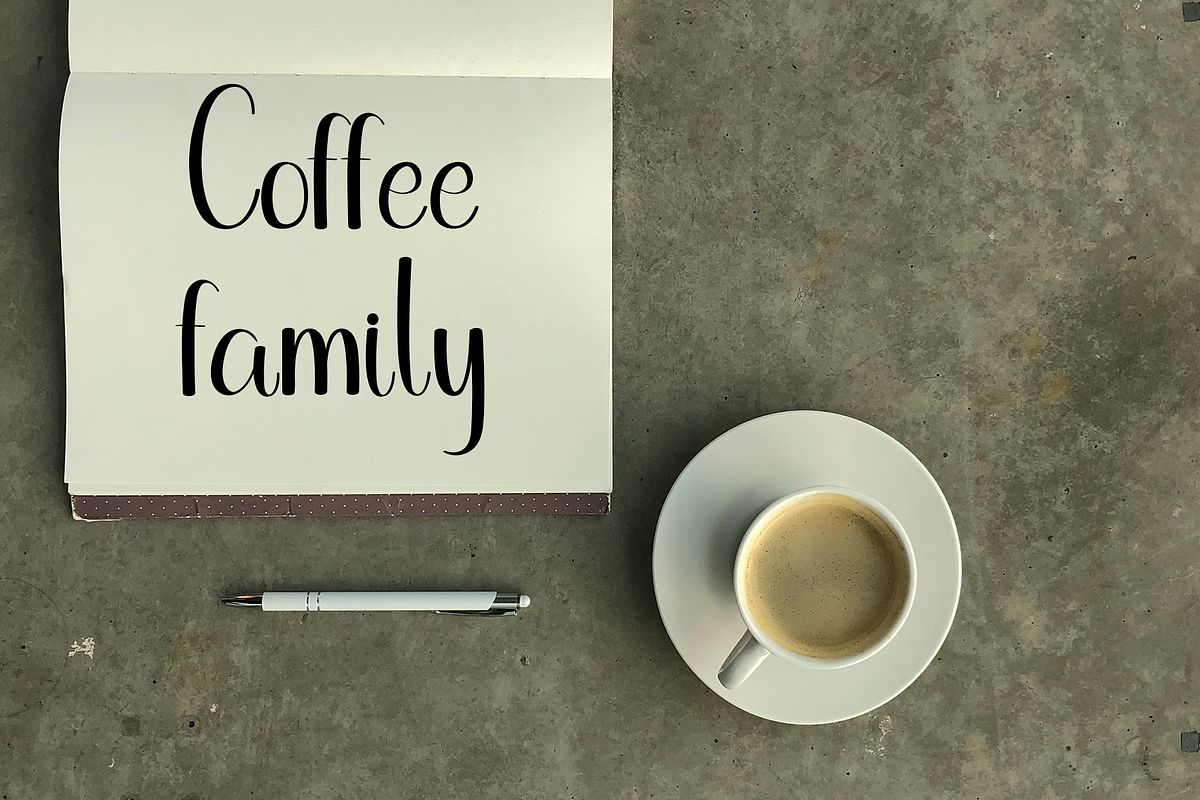 Cute Bunny, a Handwritten Font by InermediaSTUDIO (Photo 3 of 8)