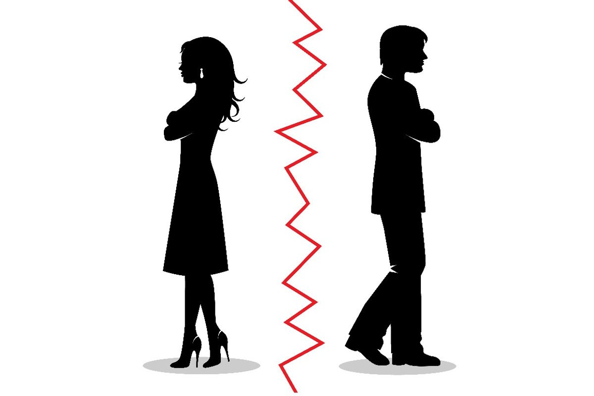 the couple quarreled and turned away, a Background Graphic by Happy Art