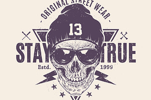 Stay True Print With Skull