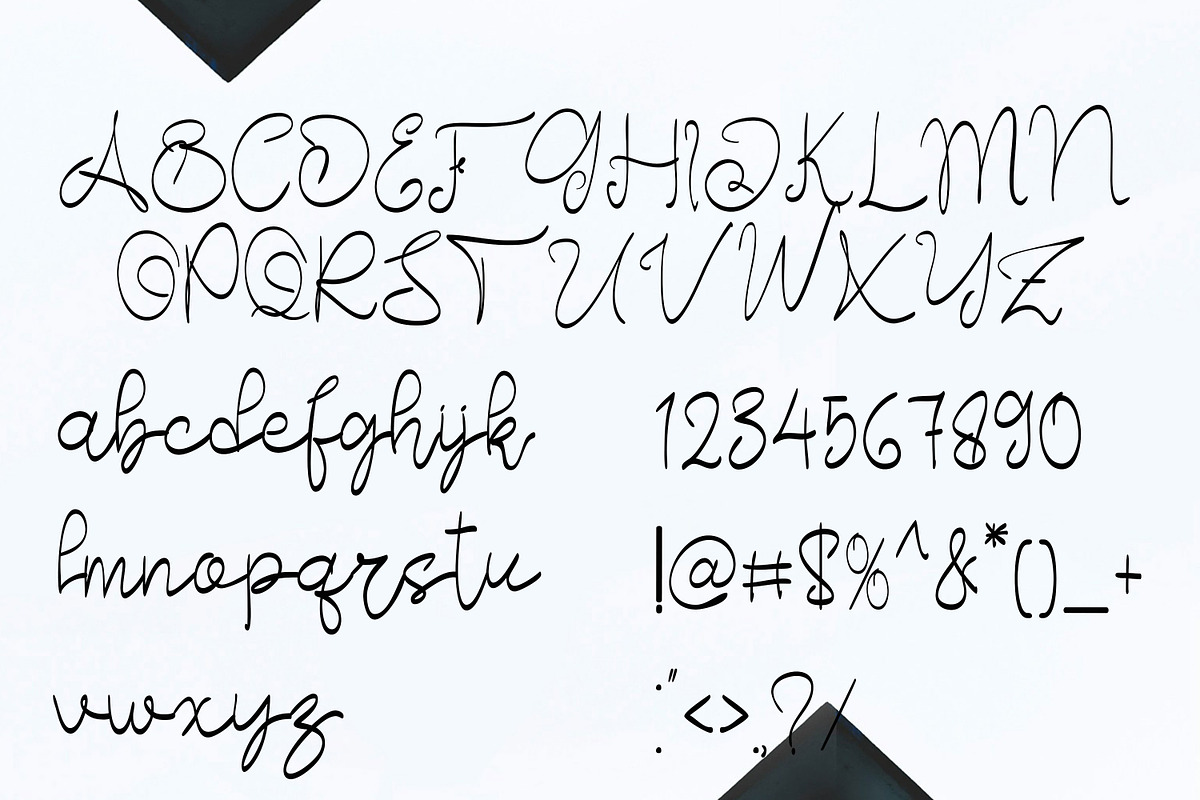 Bigges, a Handwritten Font by Canden Meutuah (Photo 4 of 6)