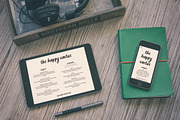 Holla Script Font, a Script Font by Up Up Creative (Thumbnail 4 of 8)