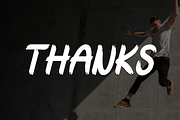 Break Jump | Script Font, a Script Font by Scratchones (Thumbnail 8 of 8)