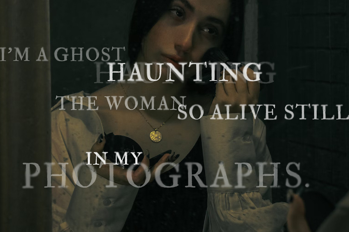 Halllow | Gothic SVG font, a Serif Font by Drawwwn (Photo 8 of 12)