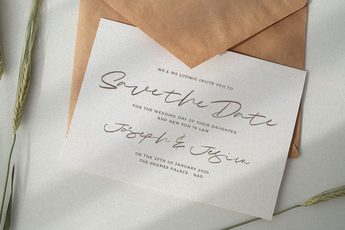 Hamira - Signature Brush Font preview 2