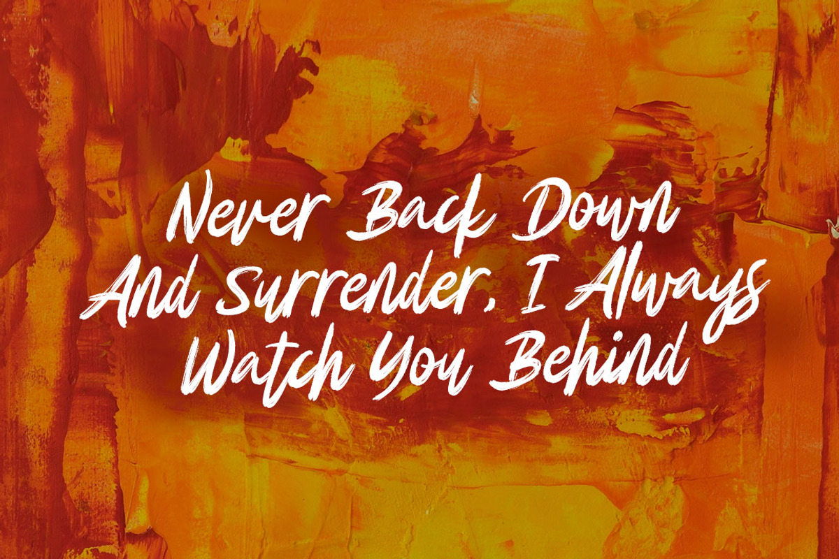 Mia Love Brush Font preview 5