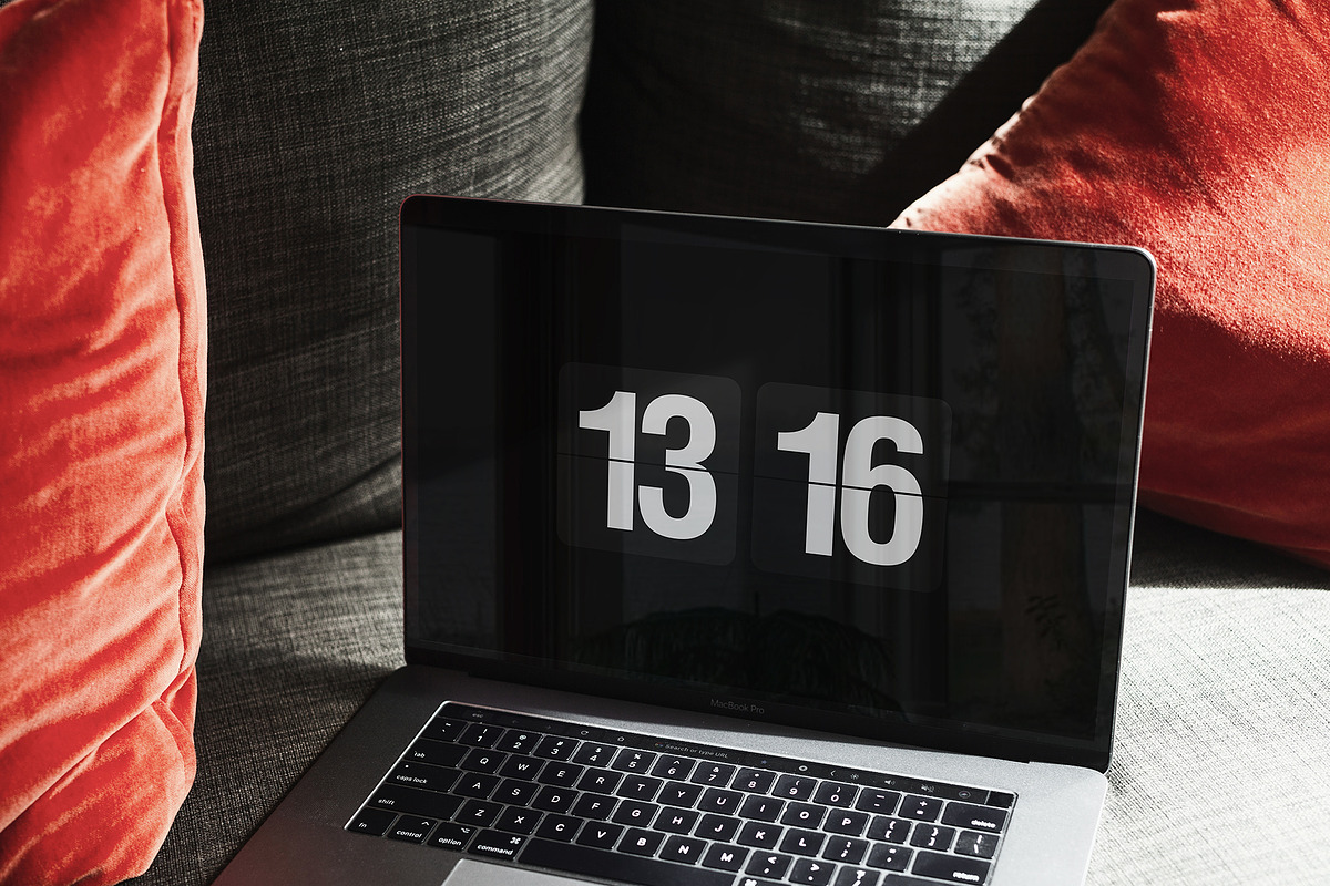 MacBook Pro Responsive Mock-Up, a Mac Mockup by Dikarte.Store (Photo 8 of 12)