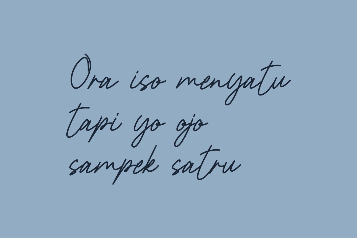 Asyila Endah, a Script Font by GFRcreative (Photo 5 of 8)