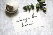 La Cavoritte Script Font, a Script Font by Cherryline Master (Thumbnail 4 of 10)