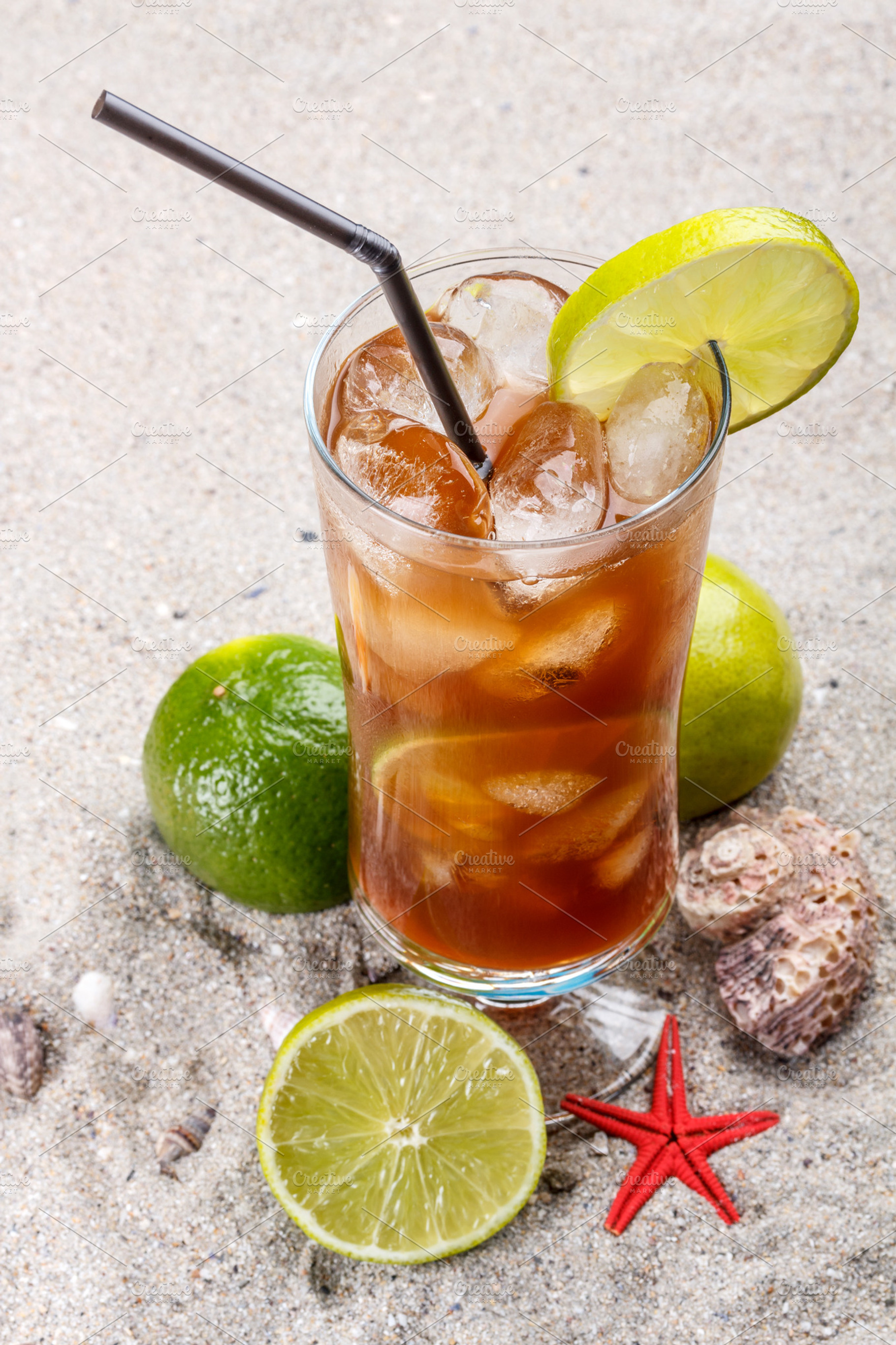 Cold Tea Containing Ice Tea And Green